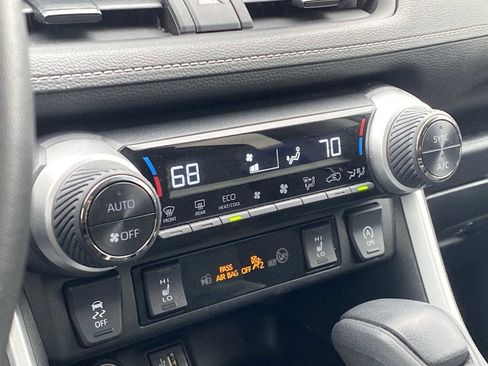 Used 2023 Toyota RAV4 XLE image 25