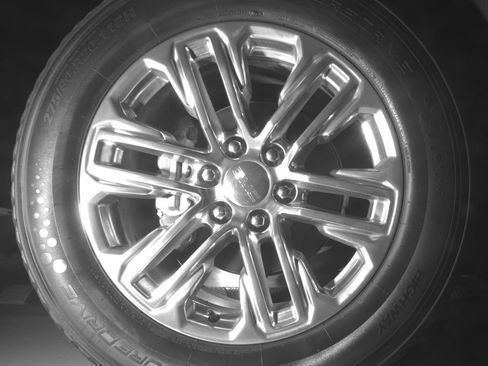 Used 2021 GMC Yukon SLT AWD/4WD image 13
