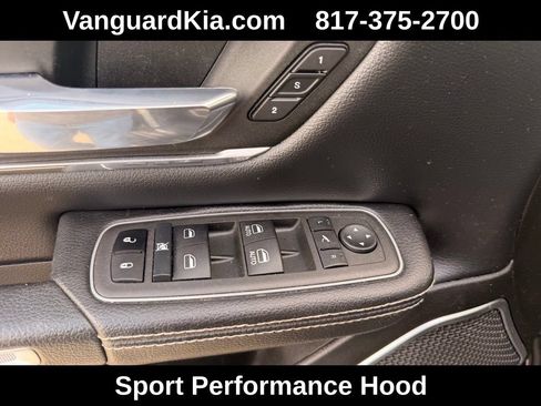 Used 2022 RAM 1500 Laramie w/ Sport Appearance Package AWD/4WD image 19