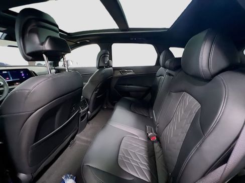 Certified 2025 Kia Sportage X-Line Prestige image 26