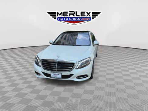 Used 2017 Mercedes-Benz S 550 4MATIC Sedan w/ Premium Package image 3