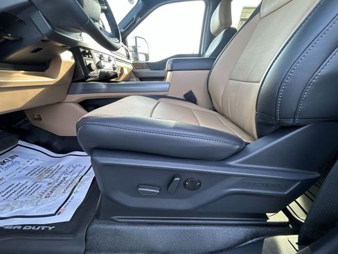 New 2026 Ford F250 Lariat image 18