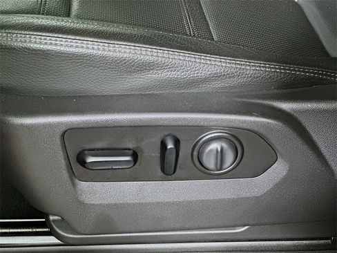 Used 2021 GMC Sierra 2500 Denali w/ Denali Ultimate Package image 22