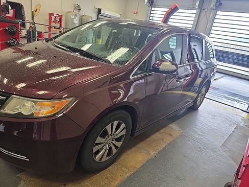 Used 2014 Honda Odyssey EX-L image 2