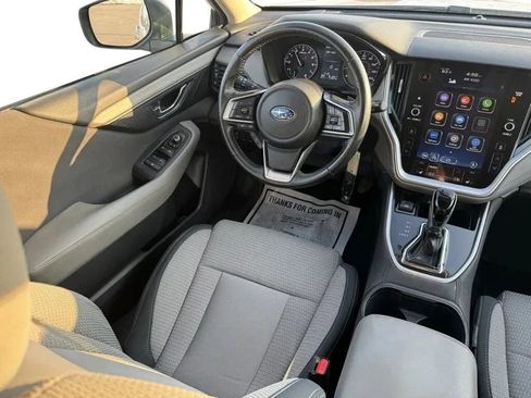 Used 2022 Subaru Outback Premium image 17