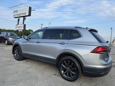 Used 2023 Volkswagen Tiguan SE FWD image 7