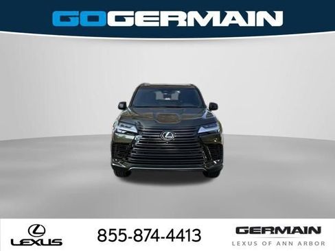 New 2025 Lexus LX 700h Overtrail image 11