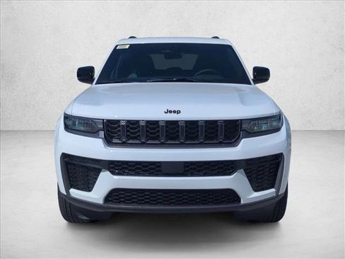 New 2026 Jeep Grand Cherokee Altitude RWD image 6