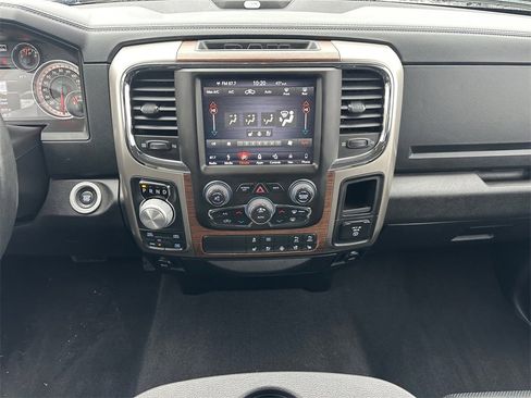 Used 2018 RAM 1500 Laramie w/ Convenience Group image 13