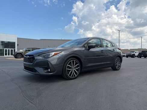 Used 2024 Subaru Impreza 2.0i Sport AWD/4WD image 3