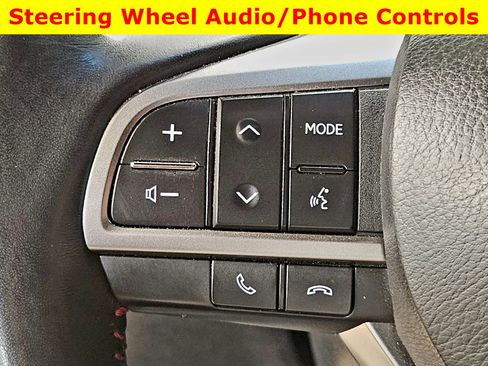 Used 2023 Lexus GX 460 Premium w/ Accessory Package image 33