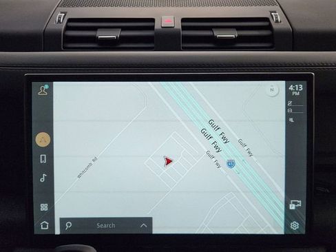 New 2026 Land Rover Defender 130 X-Dynamic SE image 16