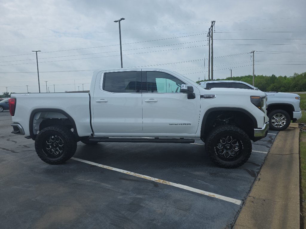 New 2026 GMC Sierra 1500 SLE AWD/4WD image 5
