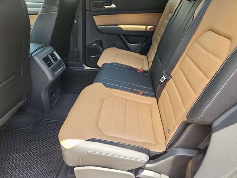 Used 2023 Volkswagen Atlas Cross Sport SEL Premium R-Line AWD/4WD image 26