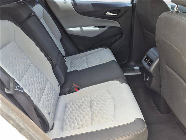 Used 2021 Chevrolet Equinox LS FWD image 18