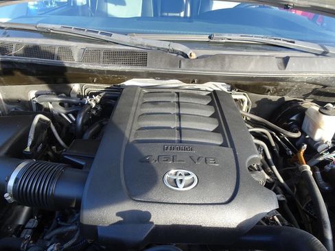 Used 2012 Toyota Sequoia SR5 image 25