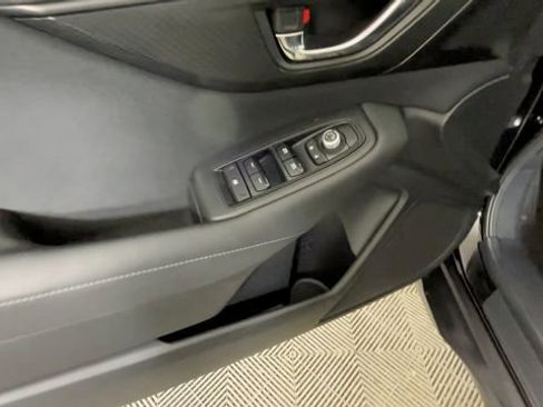 Used 2023 Subaru Outback Premium AWD/4WD image 17