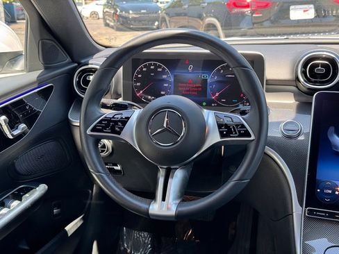 Used 2023 Mercedes-Benz C 300 Sedan image 30