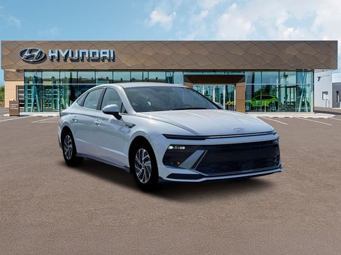 New 2026 Hyundai Sonata Blue image 11