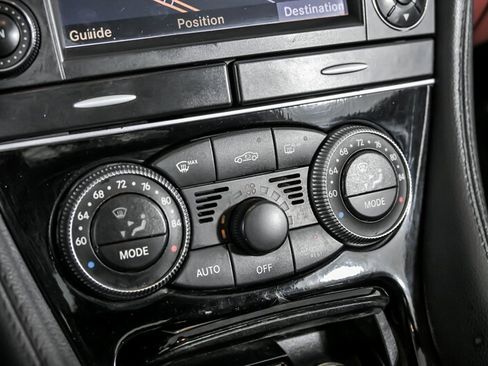 Used 2009 Mercedes-Benz SL 550 image 34