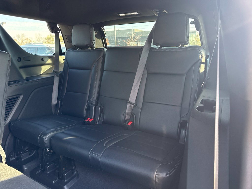 Used 2023 Chevrolet Tahoe LS RWD image 9