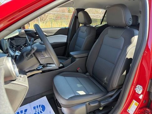 New 2026 Chevrolet Trax LT w/ Driver Confidence Package image 23