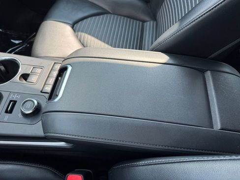 Certified 2021 Toyota Highlander XSE AWD/4WD image 27