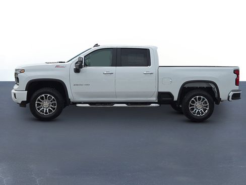 New 2026 Chevrolet Silverado 2500 LT w/ Z71 Chrome Sport Edition AWD/4WD image 8