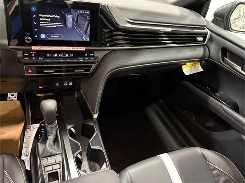 New 2026 Toyota Camry SE image 14