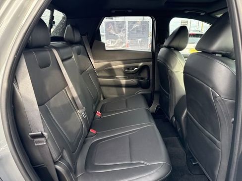 Used 2024 Hyundai Santa Cruz XRT image 11