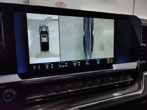 Used 2024 Chevrolet Silverado 2500 LTZ w/ LTZ Premium Package image 20