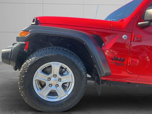 Used 2021 Jeep Wrangler Unlimited Sport w/ Sun And Sound Package AWD/4WD image 30