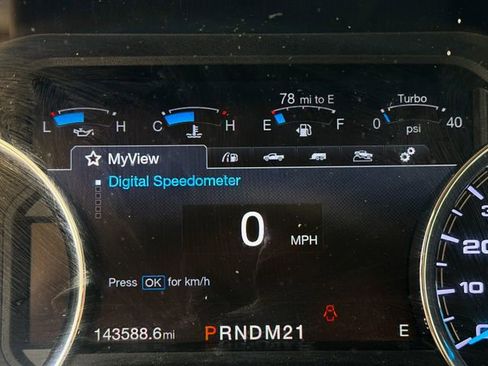 Used 2019 Ford F250 Limited AWD/4WD image 14