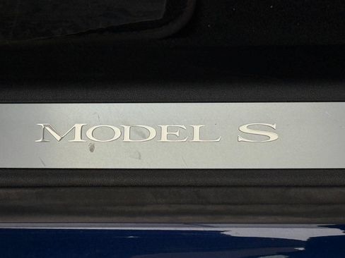 Used 2020 Tesla Model S Long Range AWD/4WD image 25