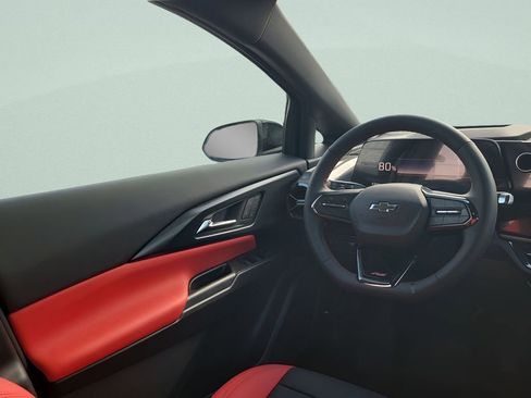 New 2026 Chevrolet Equinox EV RS FWD image 15