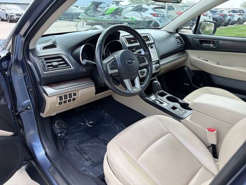 Used 2017 Subaru Outback 3.6R Limited AWD/4WD image 2