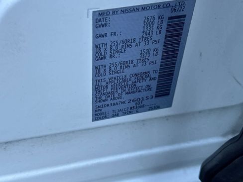 Certified 2022 Nissan Pathfinder SV image 39