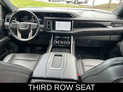 Used 2023 GMC Yukon Denali AWD/4WD image 10