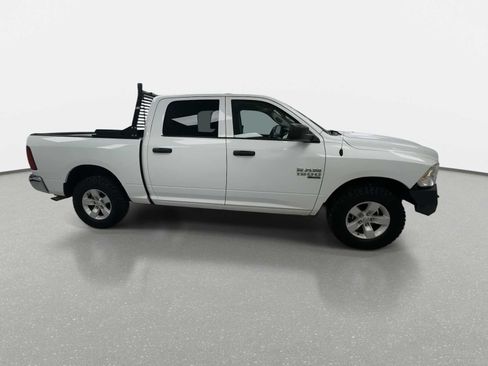 Used 2022 RAM 1500 Classic SLT w/ Electronics Group AWD/4WD image 2