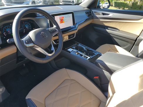 New 2026 Volkswagen Atlas Cross Sport SE image 22