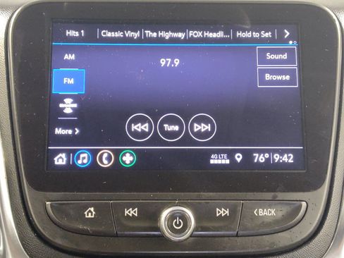 Used 2019 Chevrolet Equinox Premier FWD image 25
