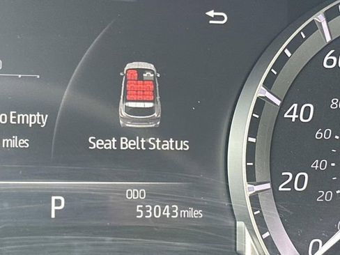 Used 2023 Toyota Highlander XLE image 26