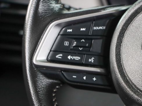 Used 2025 Subaru Outback Premium image 13