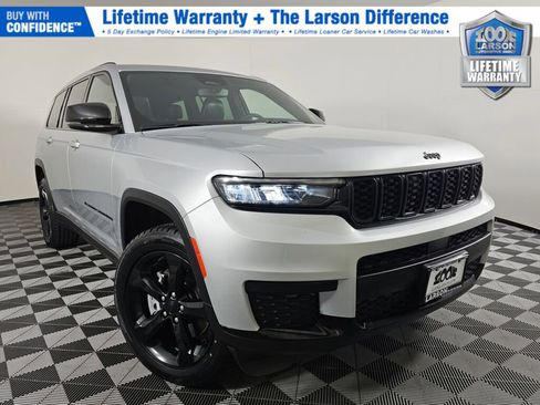 Used 2023 Jeep Grand Cherokee L Laredo AWD/4WD image 1