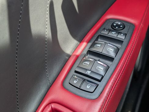 Used 2022 Maserati Ghibli Modena image 36