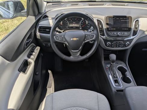 Used 2024 Chevrolet Equinox LT FWD image 20