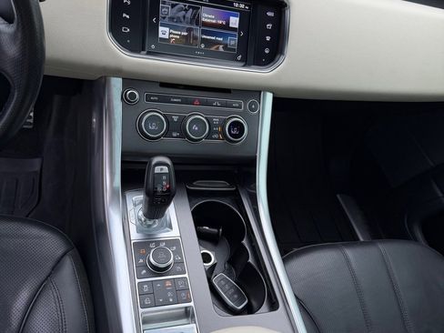 Used 2016 Land Rover Range Rover Sport Supercharged AWD/4WD image 16