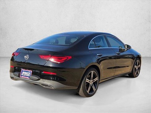 Used 2023 Mercedes-Benz CLA 250 image 5