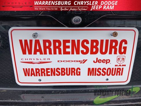 Used 2024 Jeep Grand Wagoneer L Series II w/ Quick Order Packagew 28T AWD/4WD image 11