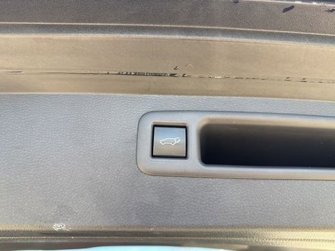 Certified 2025 Toyota Highlander Platinum AWD/4WD image 21
